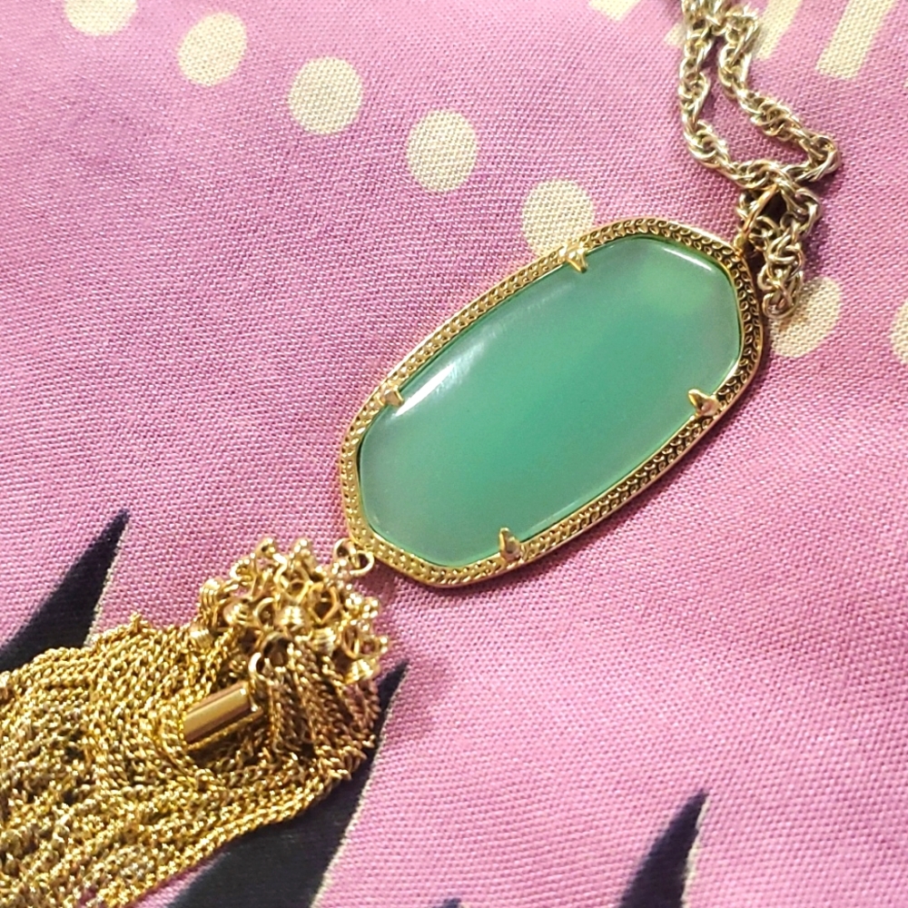 Kendra scott Rayne necklace, Chalcedony sea foam green